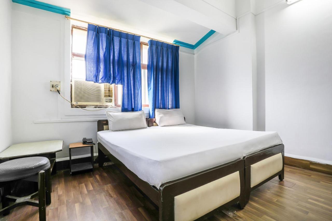 SPOT ON 37412 Hotel Priti International Mapusa Esterno foto